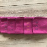 Viskestykker vævet i cottonlin 22/2, med broderet dato